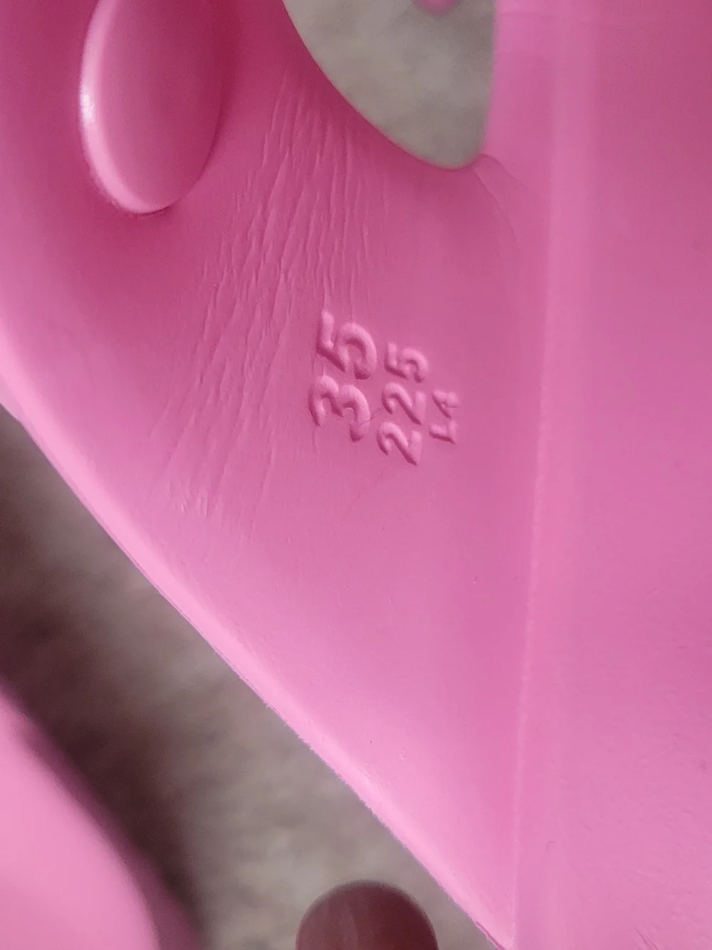 Birkenstock Arizona EVA Sandals in Bubblegum Pink